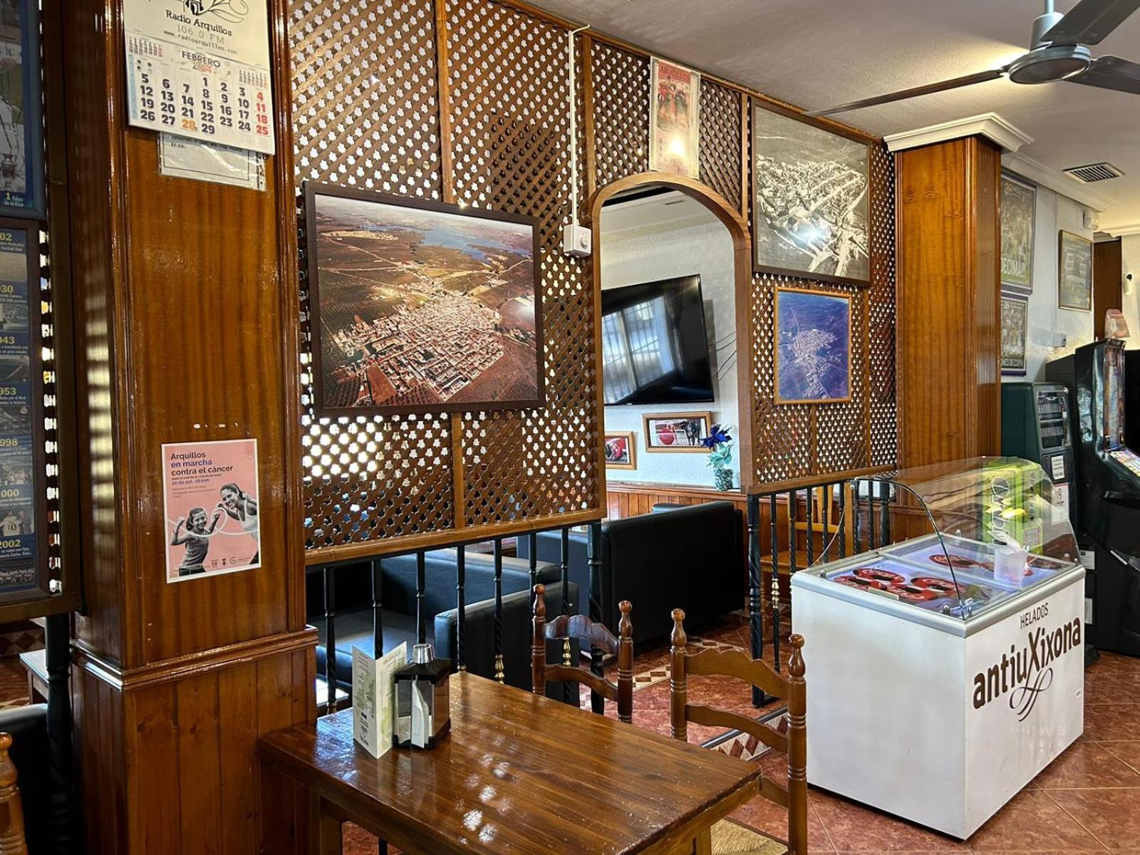 Hostal Restaurante La Noria Arquillos Luaran gambar