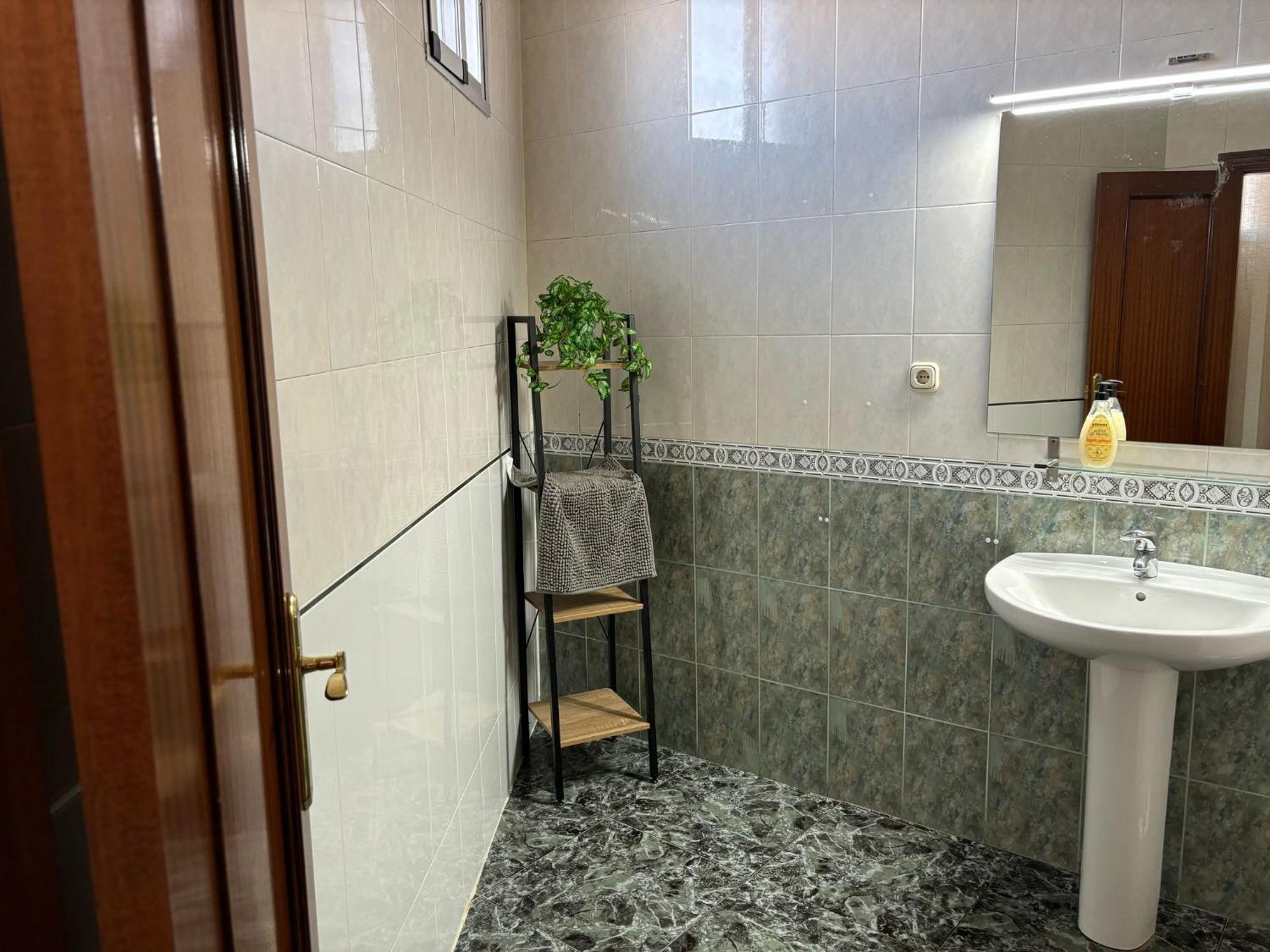 Hostal Restaurante La Noria Arquillos Luaran gambar